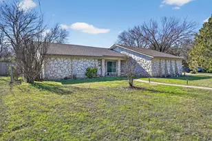 220 W Mockingbird Ln, Harker Heights, TX 76548 - Photo 2