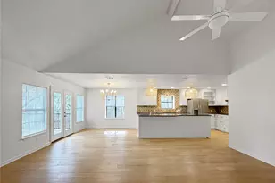34 Pebblebrook Ln, Wimberley, TX 78676 - Photo 8