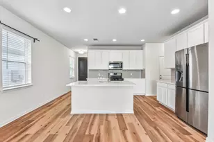 128 Lacey Oak Loop, San Marcos, TX 78666 - Photo 8