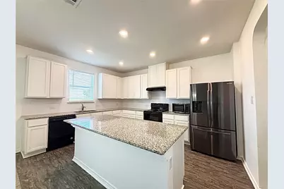 1720 Foxglove Circle, Lockhart, TX 78644 - Photo 10