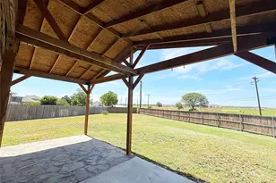 1720 Foxglove Circle, Lockhart, TX 78644 - Photo 28