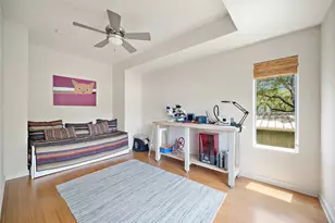 1411 E 2nd St, Austin, TX 78702 - Photo 20