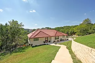 405 Barrett Ln, Austin, TX 78733 - Photo 2