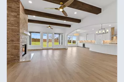 131 Hydrangea Drive, Smithville, TX 78957 - Photo 2