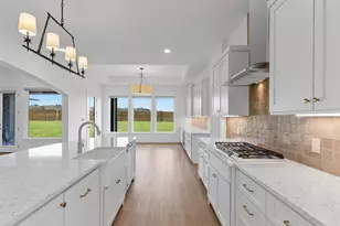 131 Hydrangea Dr, Smithville, TX 78957 - Photo 8