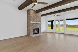 131 Hydrangea Dr, Smithville, TX 78957 - Photo 4