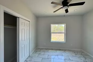 501 Maple St, Taylor, TX 76574 - Photo 12