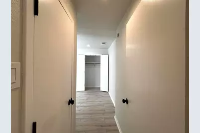 1005 W Martin Luther King Jr Boulevard #B, Austin, TX 78701 - Photo 24