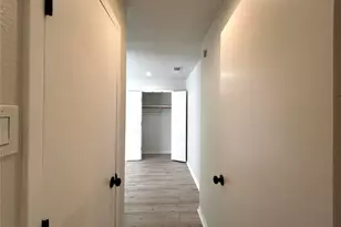 1005 W Martin Luther King Jr Blvd, Austin, TX 78701 - Photo 24