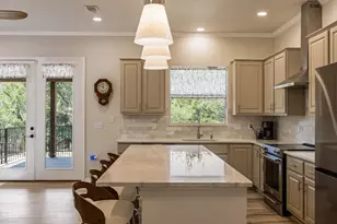 125 Crystal Springs Dr, Georgetown, TX 78633 - Photo 12