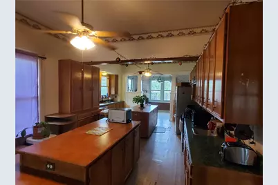 422 W North Main Street, Flatonia, TX 78941 - Photo 4