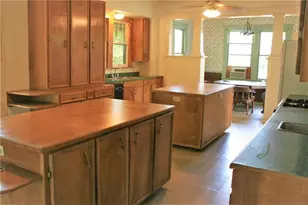 422 W North Main St, Flatonia, TX 78941 - Photo 6