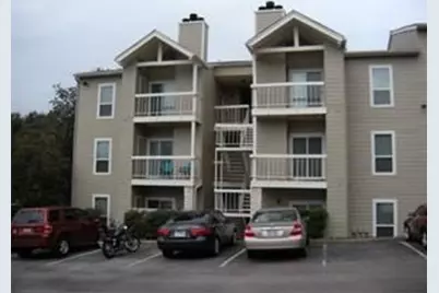 114 E 31st Street #206, Austin, TX 78705 - Photo 2
