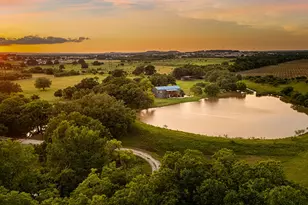646 Victor Eckhardt Rd, Fredericksburg, TX 78624 - Photo 8