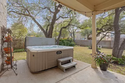 9916 Royal New Kent Drive, Austin, TX 78717 - Photo 32