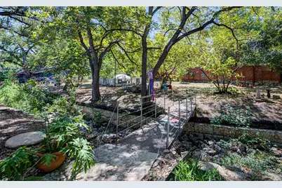 3205 Menchaca Road, Austin, TX 78704 - Photo 16