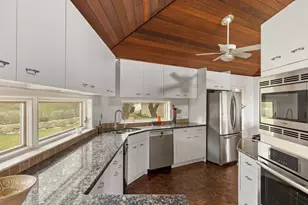 1922 Cypress Point W, Austin, TX 78746 - Photo 16