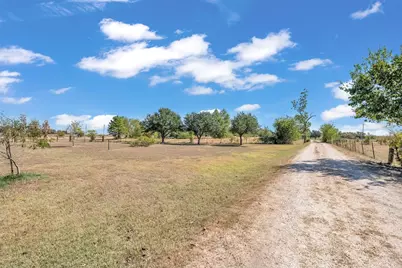 310 Hruskaville Road, Temple, TX 76501 - Photo 4