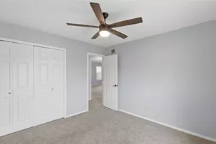 13811 Sunny Glen, San Antonio, TX 78217 - Photo 20