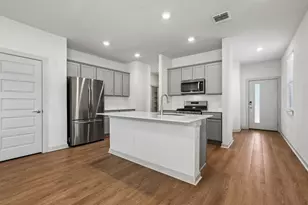 10724 Deaton Ln, Austin, TX 78754 - Photo 6