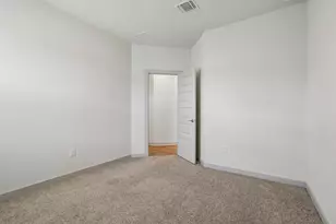 10724 Deaton Ln, Austin, TX 78754 - Photo 16