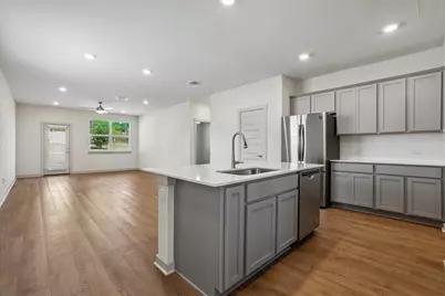10724 Deaton Lane, Austin, TX 78754 - Photo 4