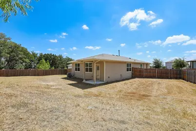 10724 Deaton Lane, Austin, TX 78754 - Photo 32