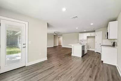 20102 Lee Lane, Lago Vista, TX 78645 - Photo 6