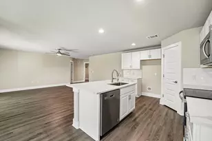 20102 Lee Ln, Lago Vista, TX 78645 - Photo 8