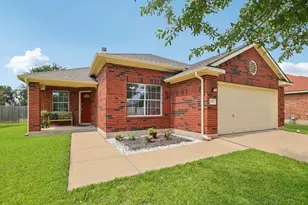 102 Thompson Trail, Bastrop, TX 78602 - Photo 2