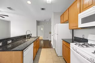 7501 Shadowridge Run, Austin, TX 78749 - Photo 10