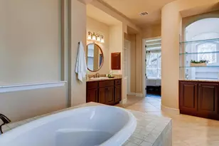 215 Reveille Rd, Austin, TX 78746 - Photo 20