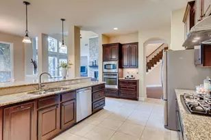 215 Reveille Rd, Austin, TX 78746 - Photo 12