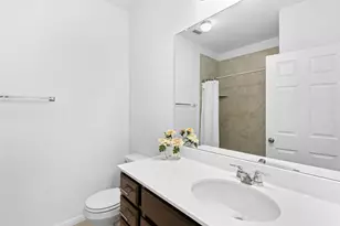 10813 Sentinel Dr, Austin, TX 78747 - Photo 18