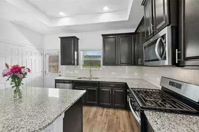 10813 Sentinel Drive, Austin, TX 78747 - Photo 8