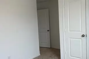 45 Trinity Cir, Lockhart, TX 78644 - Photo 20