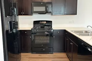 45 Trinity Cir, Lockhart, TX 78644 - Photo 10