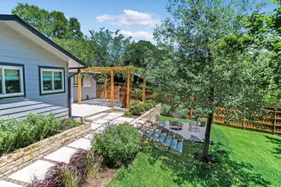 3203 Santa Fe Drive, Austin, TX 78741 - Photo 38