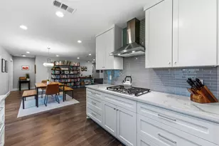 8201 Shadowood Dr, Austin, TX 78757 - Photo 16