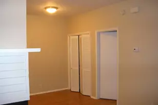 303 W 35th St, Austin, TX 78705 - Photo 2