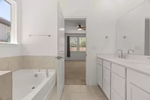 511 Diorite Cv, Liberty Hill, TX 78642 - Photo 20