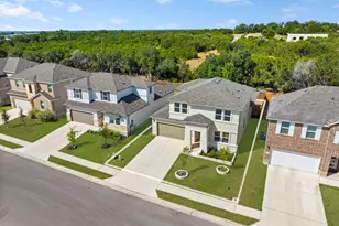 511 Diorite Cv, Liberty Hill, TX 78642 - Photo 2