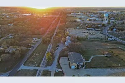 416 Depot Street, Elgin, TX 78621 - Photo 22