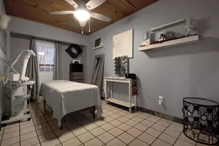 416 Depot St, Elgin, TX 78621 - Photo 16