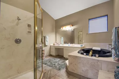 416 Depot Street, Elgin, TX 78621 - Photo 14