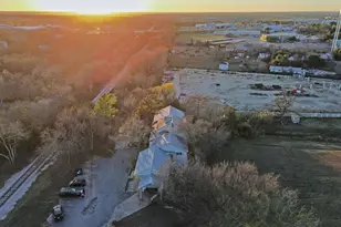 416 Depot St, Elgin, TX 78621 - Photo 20