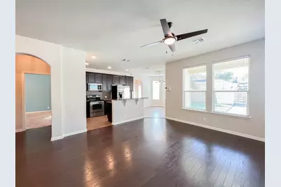 921 Heritage Springs Trail, Round Rock, TX 78664 - Photo 6