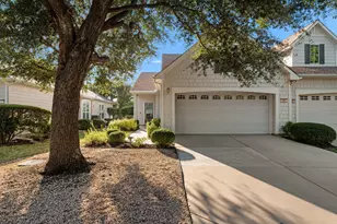 121 Dickens Cir, Georgetown, TX 78633 - Photo 4