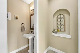 251 Co Rd 262, Georgetown, TX 78633 - Photo 18