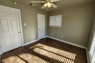 2708 St Edwards Cir, Austin, TX 78704 - Photo 8